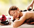 Hot Stone Massage Ausbildung: fernöstliche Massage mit heißen Steinen. Hot Stone Massage Ausbildung: fernöstliche Massage mit heißen Steinen.